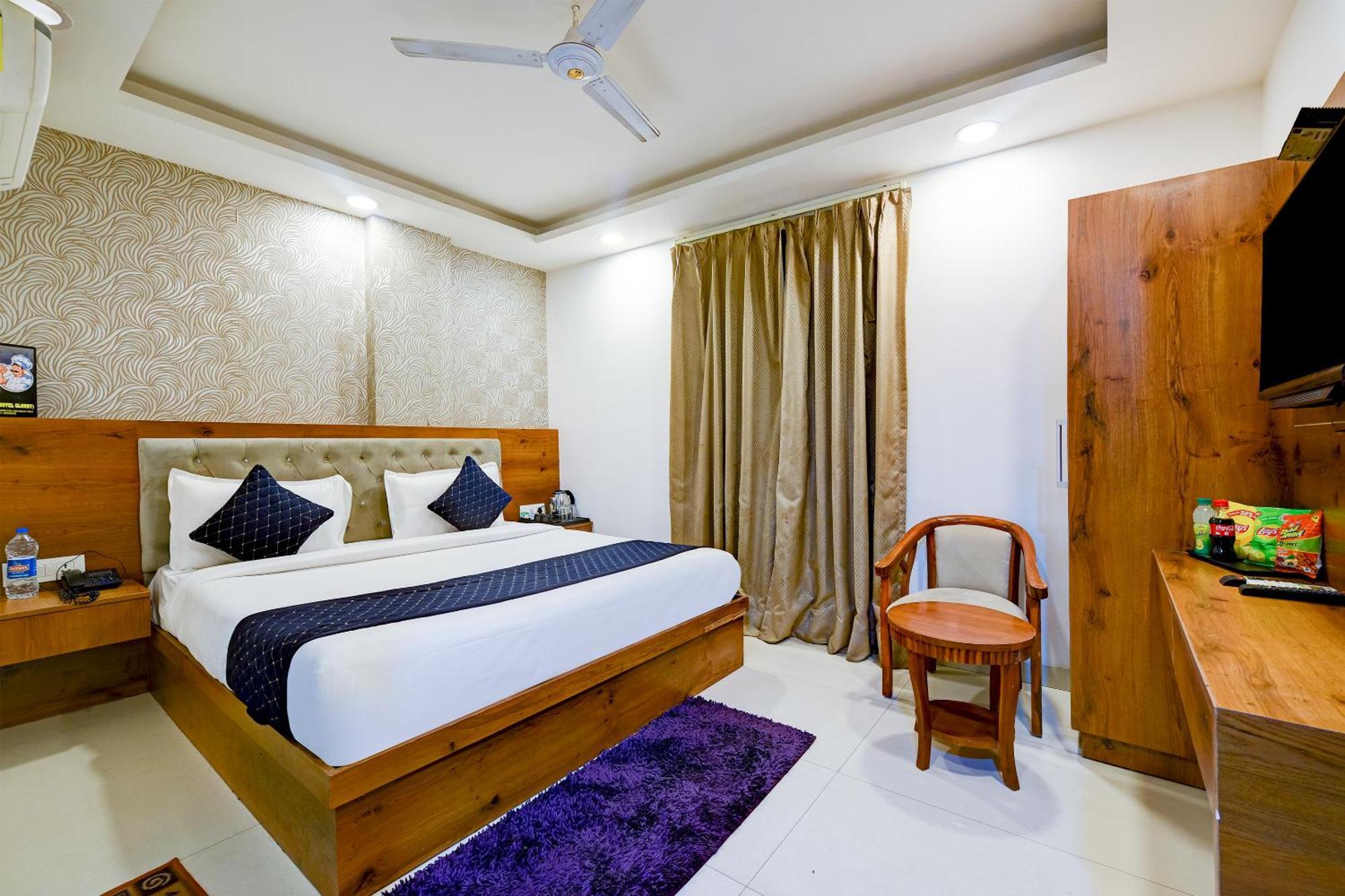 ניו דלהי Hotel Grand Qubic Near Delhi Airport מראה חיצוני תמונה