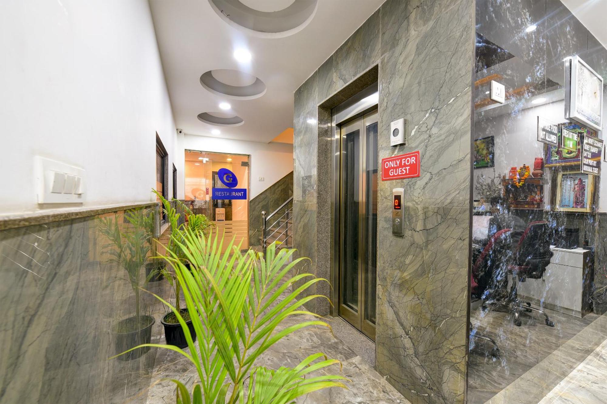 ניו דלהי Hotel Grand Qubic Near Delhi Airport מראה חיצוני תמונה